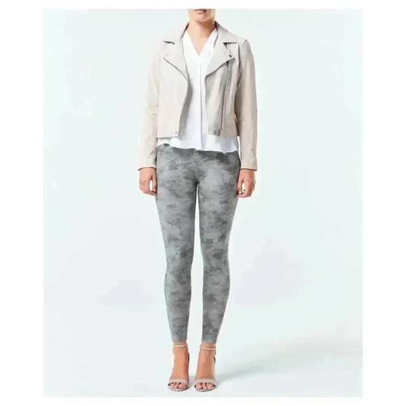 Spanx Ankle Jean-ish Leggings - Picture 1 of 6